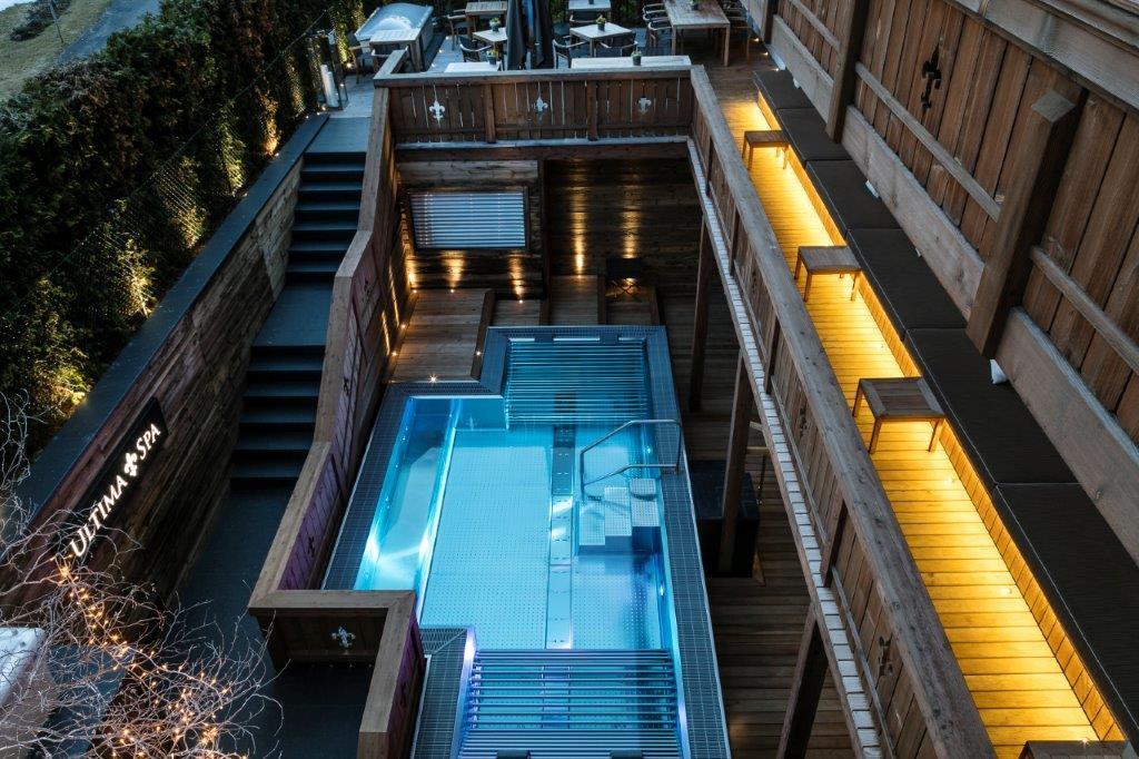 Ultima Hotel กืซตาด์ก ภายนอก รูปภาพ