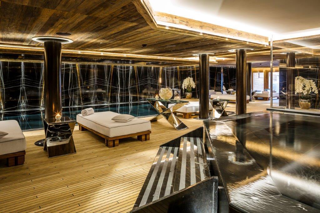 Ultima Hotel กืซตาด์ก ภายนอก รูปภาพ